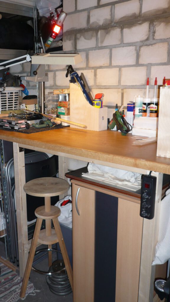 First selfbuilt workbench claiming 2 m².